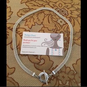 💯 Authentic Tiffany & Co Necklace no bundle disc